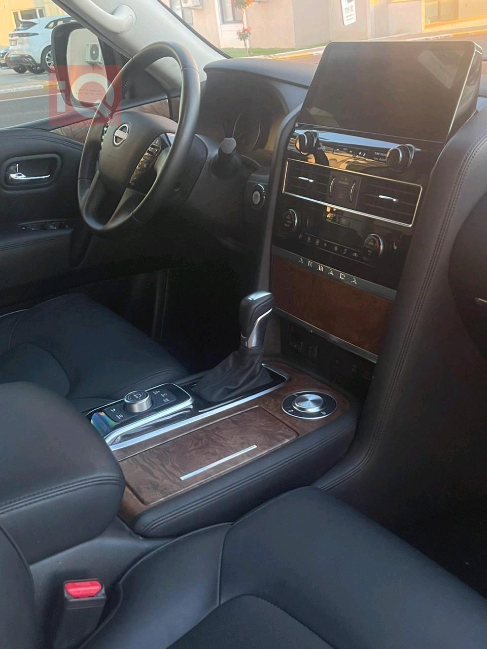 Nissan Armada